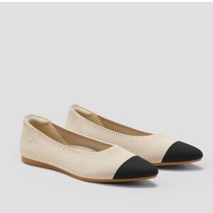 NWT Never Worn VIVAIA Pointed-Toe Ballet Flats (Aria 5°) in Almond & Black